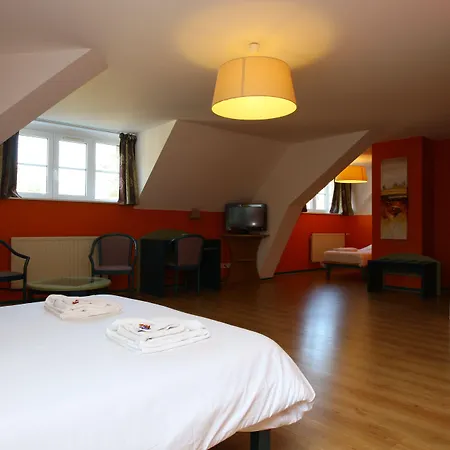 Domaine De Volkrange Hotel 3*