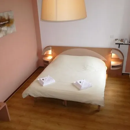 Domaine De Volkrange 3* Algrange